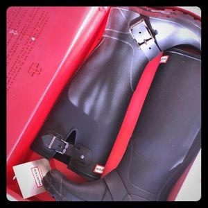 MATTE BLACK HUNTER BOOTS- TALL 🔥